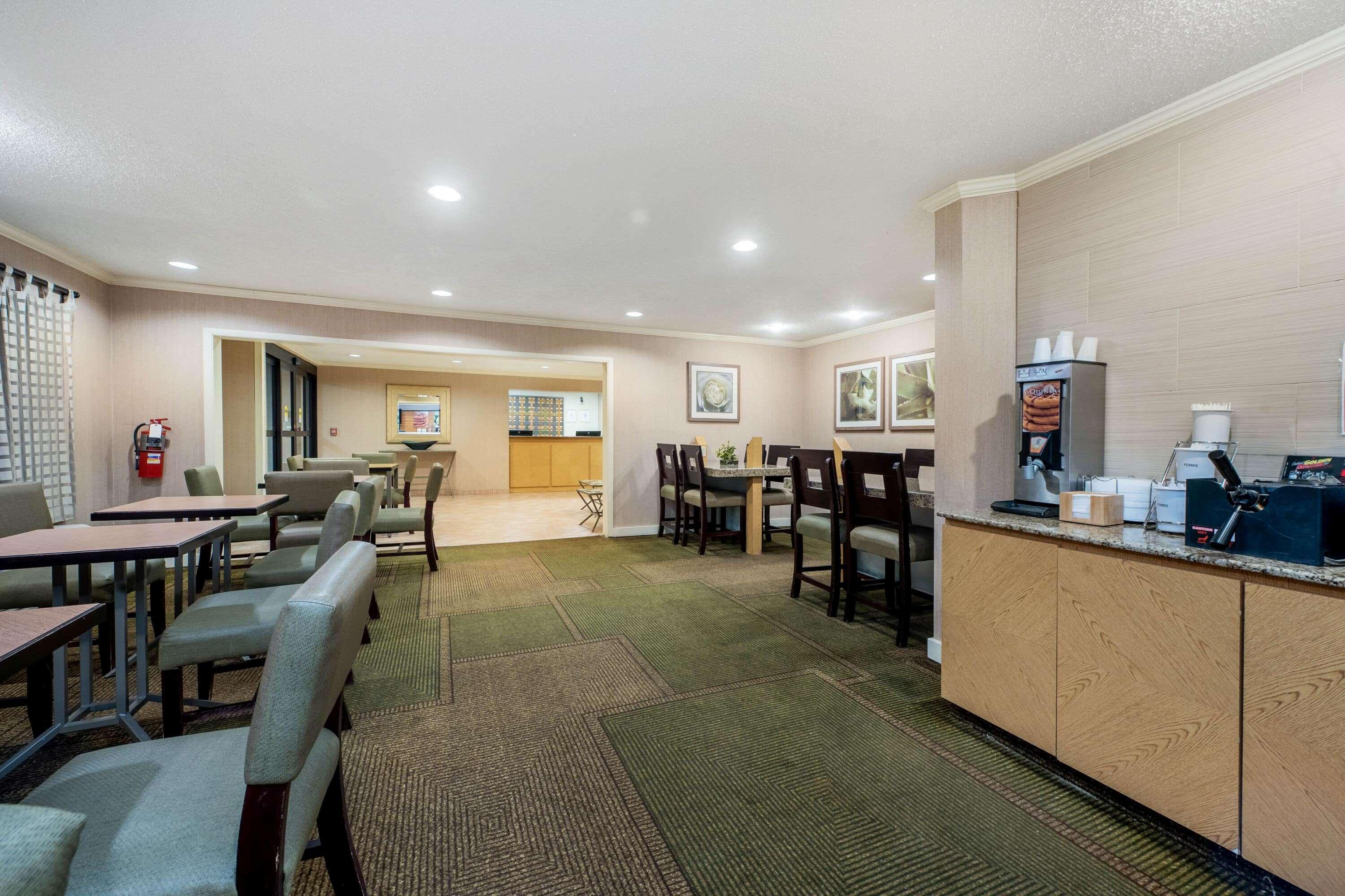 Hotel La Quinta By Wyndham Mansfield Oh Exteriér fotografie